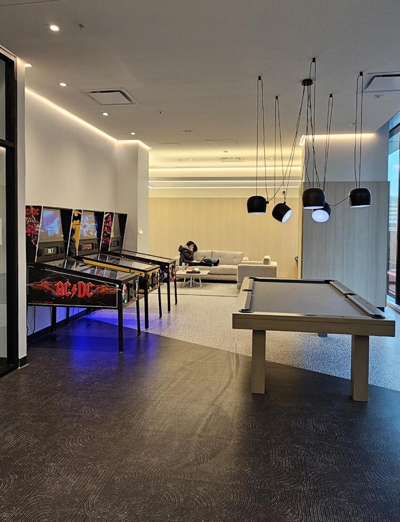 Sky Bridge Spectacular Apartment Монреал Екстериор снимка